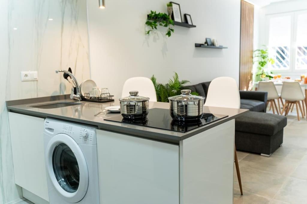 מאלגה Family Apartment מראה חיצוני תמונה